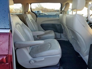 Chrysler Pacifica II 2018 Chrysler Pacifica 2018 CHRYSLER PACIFICA HYBRID TOURING L 3.6 Hybryda 260KM, zdjęcie 10