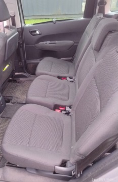 Peugeot 5008 I Minivan Facelifting 2.0 BlueHDi 150KM 2016 PEUGEOT 5008 (0U_, 0E_) 2.0 HDi 150 / BlueHDi 150 150 KM, zdjęcie 8