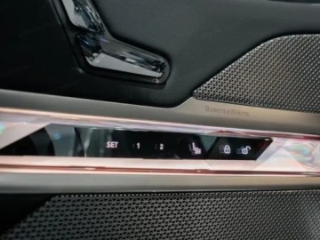 BMW Seria 7 G70 Sedan 3.0 40d 299KM 2026 BMW Seria 7 740d xDrive Sport Sedan 3.0 (299KM) 2026, zdjęcie 15