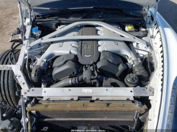 Aston Martin DB9 2015 Aston Martin DB9 Carbon Edition 2015 6.0l 6.0 Benzyna 510KM, zdjęcie 9