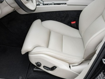 Volvo XC60 II 2021 Volvo XC 60 LU043MS#B4 B Inscription Szklany dach, zdjęcie 11