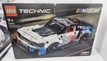 LEGO Technic Новый Chevrolet Camaro ZL1 из серии NASCAR 42153
