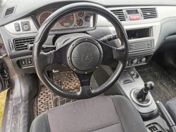 Mitsubishi Lancer 2003-2008 kierownica sportowa MOMO