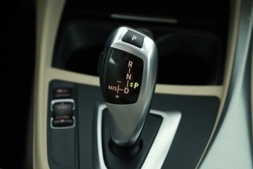 BMW Seria 1 F20-F21 Hatchback 5d 116d 116KM 2012 BMW 1 116d, Automat, Skóra, Navi, Klima, zdjęcie 12