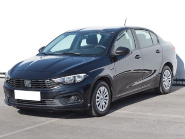 Fiat Tipo II Sedan Facelifting 1.4 Fire 95KM 2021 Fiat Tipo 1.4 16V, Salon Polska, Klima, Tempomat, zdjęcie 1