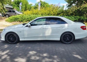 Mercedes Klasa E W212 Limuzyna 220 CDI BlueEFFICIENCY 170KM 2012 Mercedes-Benz Klasa E 220 BlueTEC 4Matic 7G-TRONIC, zdjęcie 1