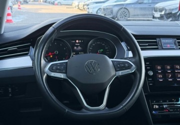 Volkswagen Passat B8 Variant Facelifting 2.0 TSI 190KM 2022 Volkswagen Passat LED Travel Assist Navi Easy OpenClose Salon PL FVAT, zdjęcie 28