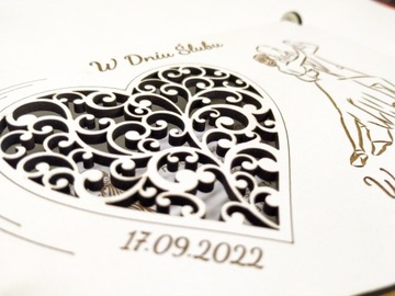 Свадебный сувенир, свадебная копилка с гравировкой.