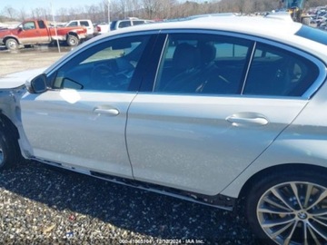 BMW Seria 5 G30-G31 2022 BMW Seria 5 2022r., 4x4, 2.0L 2.0 Benzyna 248KM, zdjęcie 5