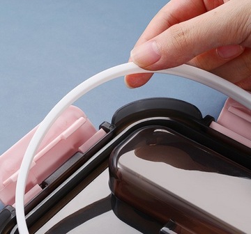 POJEMNIK LUNCHBOX z ZESTAWEM SZTUĆÓW 3W1 (1.1L)