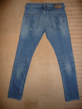Spodnie dżinsy DIESEL W31/L32=43/108cm jeansy THAVAR