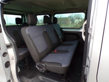 Opel Vivaro B Kombi Extra Long H1 2,9t 1.6 BiTurbo 125KM 2015 OPEL VIVARO 1.6 CDTI Z NIEMIEC 9-OSOBOWY, zdjęcie 11