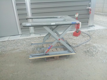 Podnosnik nozycowy paleciak stol pod euro palety