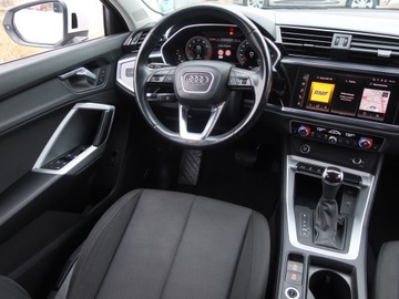 Audi Q3 II SUV 1.5 35 TFSI 150KM 2021 Audi Q3 Sportback 35 TFSI, Salon Polska, Automat, zdjęcie 6