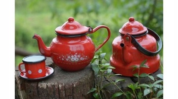 Кувшин ретро круглый с носиком, 1,5 л, белый