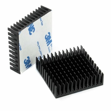 Radiator silnika krokowego Nema17 chłodzenie z klejem 3M 40x40x11