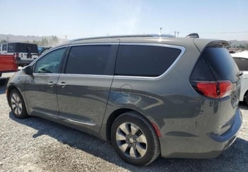 Chrysler Pacifica II 2020 Chrysler Pacifica Auta z USA - Zapytaj o wiecej ofert 3.6 Benzyna 264KM, zdjęcie 7