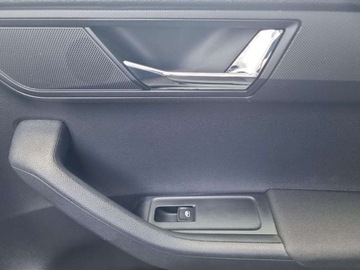 Skoda Fabia III Hatchback Facelifting 1.0 TSI 95KM 2019 Skoda Fabia Skoda Fabia 1.0 TSI Ambition Benzyna 95KM, zdjęcie 22