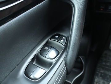 Nissan Qashqai II Crossover 1.2 DIG-T 115KM 2016 Nissan Qashqai 1.2 DIG-T, Salon Polska, Navi, zdjęcie 10