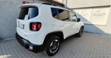 Jeep Renegade SUV 1.4 MultiAir 140KM 2016 Jeep Renegade Jeep Renegade 1.4 MultiAir DSG Longitude 1.4 Benzyna 140KM, zdjęcie 30