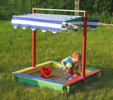 ДЕРЕВЯННАЯ КАСКАДНАЯ ПЕСОЧНИЦА, ТРИ УЗОРА КРЫШИ