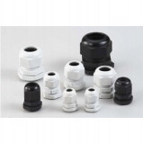 Przepust kabla odgiętka przelotka przejście przewo