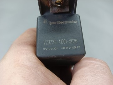 V23234-A1001-X036 POJISTKA SUZUKI SWIFT MK7