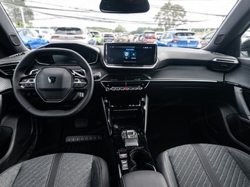 Peugeot 2008 II 2025 Od ręki - Allure e-DCS 1.2 mHEV 145KM / Pakiet Vision &amp; Drive Assist +, zdjęcie 6