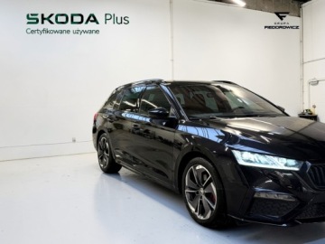 Skoda Octavia IV RS Kombi 2.0 TDI SCR 200KM 2022 Skoda Octavia Skoda Octavia RS TDI 200 KM Bogata w, zdjęcie 4