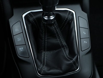 Ford Focus III Hatchback 5d facelifting 1.0 EcoBoost 125KM 2018 Ford Focus 1.0 EcoBoost, Salon Polska, Serwis ASO, zdjęcie 18