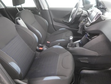 Peugeot 208 I Hatchback 3d 1.2 VTI 82KM 2014 Peugeot 208 1.2 PureTech, Salon Polska, zdjęcie 8