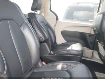 Chrysler Pacifica II 2023 Chrysler Pacifica Hybrid Touring L 2023 3.6l 3.6 Hybryda 260KM, zdjęcie 11