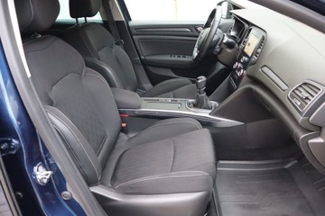 Renault Megane IV Hatchback 5d 1.3 TCe 115 FAP 115KM 2019 Renault Megane 1.3 TCe, Salon Polska, Serwis ASO, zdjęcie 8