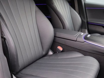 Mercedes Klasa E W214 All-Terrain 2.0 220d 197KM 2025 E Klasa 220 d 4-Matic Avantgarde Estate 2.0 (197KM) 2025, zdjęcie 3