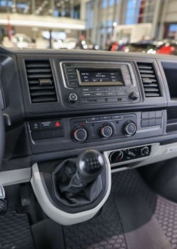 Volkswagen Caravelle T6 Transporter 2.0 TDI 150KM 2019 Volkswagen Transporter L2H1 2.0 Diesel 150KM, zdjęcie 12