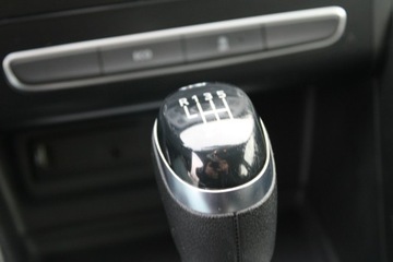 Renault Megane IV Hatchback 5d  Facelifting 1.3 TCe 115KM 2020 Renault Megane 1,3 Business, zdjęcie 21