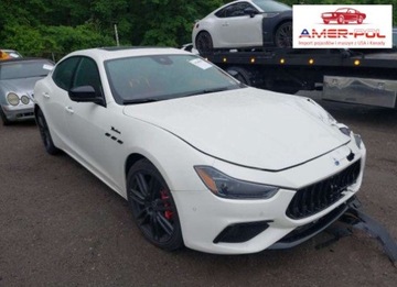 Maserati Ghibli III 2022 Maserati Ghibli 2022, 3.0L, 4x4, MODENA, od ubezpieczalni 3.0 Benzyna 424KM