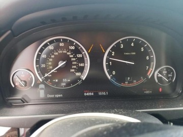 BMW X5 F15 2017 BMW X5 BMW X5 xDrive50i 4.4 Benzyna 445KM, zdjęcie 10