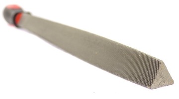 PILNIK DO METALU TRÓJKĄTNY ZDZIERAK RÓWNIAK 250MM
