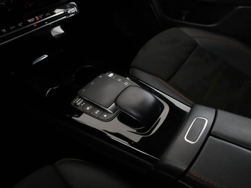 Mercedes CLA C118/X118 Shooting Brake 2.0 220d 190KM 2020 Mercedes CLA 220 FV23% AMG-Line Historia serwisowa, zdjęcie 29