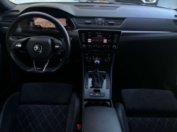 Skoda Superb III Liftback Facelifting 2.0 TSI 280KM 2021 Skoda Superb 2.0 TSI 280KM 4x4 DSG Sportline DCC Virtual Canton LED Matrix, zdjęcie 9