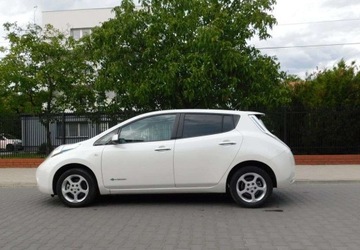 Nissan Leaf I Hatchback 5d Elektryczny 109KM 2015 Nissan Leaf Bezwypadkowy100%_Model_2016r, zdjęcie 27