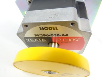 Шаговый двигатель Vexta PK296-03B-A4