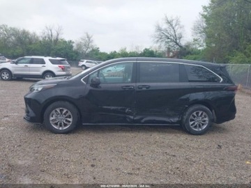 Toyota Sienna III 2025 Toyota Sienna LE 2025 2.5l 2.5 Hybryda 245KM, zdjęcie 2