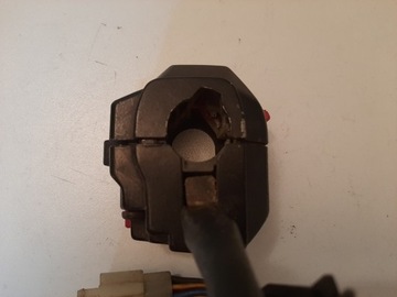 ЛЕВЫЙ ПЕРЕКЛЮЧАТЕЛЬ YAMAHA FZR FAZER 1000 3GM