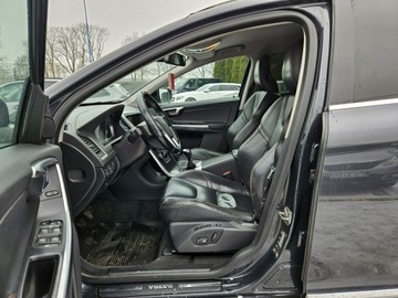 Volvo XC60 I SUV Facelifting 2.0 D4 DRIVE-E 181KM 2013 Volvo XC 60 2,0 diesel D4 181KM skóry, zdjęcie 4