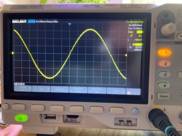 Инвертор 12V 230V Sinus 1500W/3000W с 2 USB