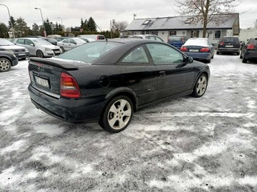 Opel Astra G Coupe 2.2 16V 147KM 2001 Opel Astra 2.2 01r, zdjęcie 2