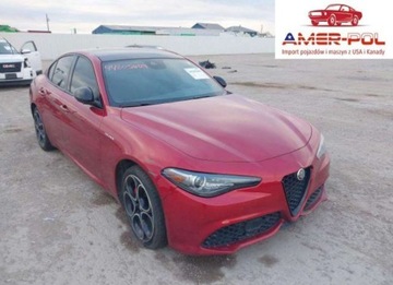 Alfa Romeo Giulia II Sedan Facelifting 2.0 Turbo 280KM 2022 Alfa Romeo Giulia Veloce Ti 2022 2.0 Benzyna 280KM