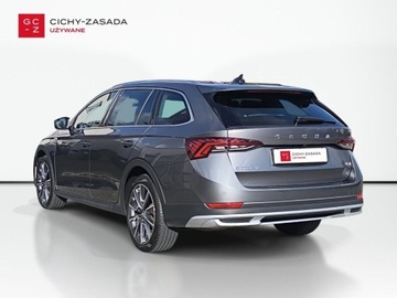 Skoda Octavia IV Scout 2.0 TDI 150KM 2022 Skoda Octavia Scout 2.0 TDI 150KM Salon PL 4x4 Matrix Tempomat 2.0, zdjęcie 2